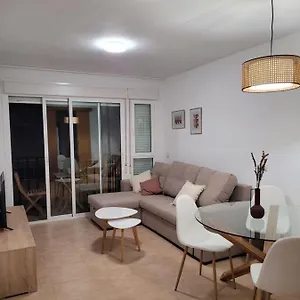 Piso Céntrico En 2° Línea De Playa Carboneras